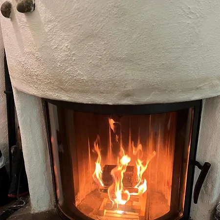 Theresa, דירה ראוריס