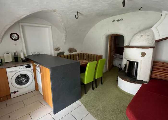 Theresa, Apartmán *